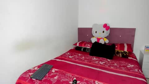 Snapshot of nikoleevanss chatting on 1, 2, 2026 Nikole online show from 1, 2, 2026