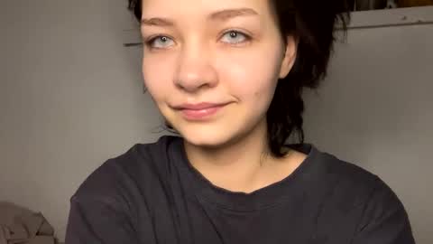 Snapshot of nikoli_naw chatting on 27, 1, 2025 nikoli_naw online show from 27, 1, 2025