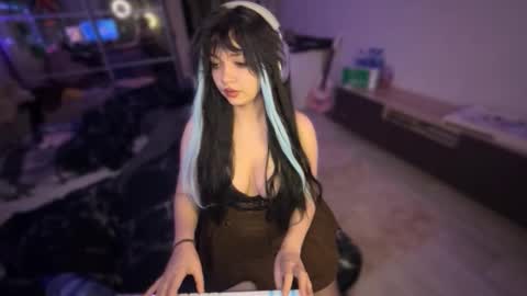 nikoli_naw online show from 25, 11, 2025