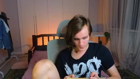 Snapshot of nikompell chatting on 12, 3, 2025 niko online show from 12, 3, 2025