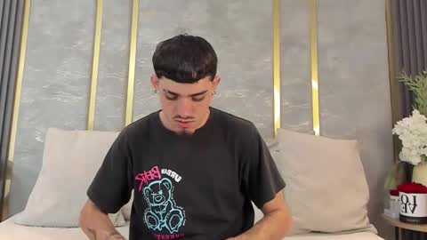 Niko Stone online show from 14, 1, 2026