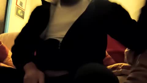 Snapshot of niks1412985 chatting on 24, 11, 2025 Niks online show from 24, 11, 2025