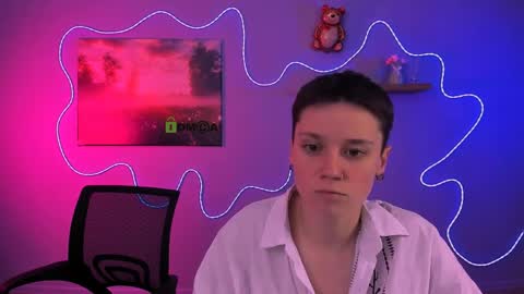 nila_eclipse online show from 5, 4, 2026