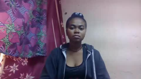 Snapshot of nilahmarie chatting on 9, 9, 2025 nilah online show from 9, 9, 2025