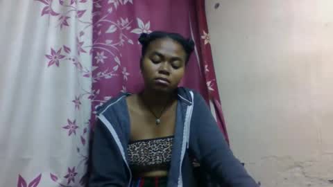 Snapshot of nilahmarie chatting on 12, 9, 2025 nilah online show from 12, 9, 2025