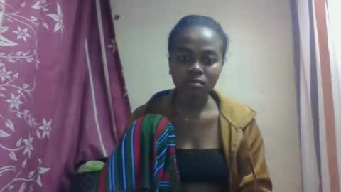 Snapshot of nilahmarie chatting on 7, 10, 2025 nilah online show from 7, 10, 2025