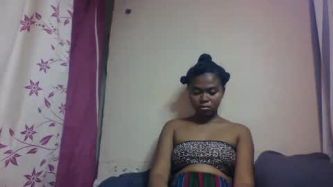 Snapshot of nilahmarie chatting on 17, 10, 2025 nilah online show from 17, 10, 2025