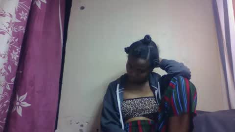 Snapshot of nilahmarie chatting on 18, 10, 2025 nilah online show from 18, 10, 2025