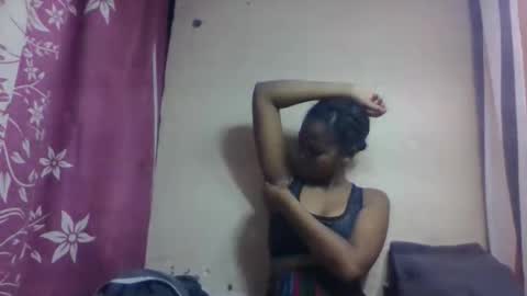 Snapshot of nilahmarie chatting on 21, 10, 2025 nilah online show from 21, 10, 2025