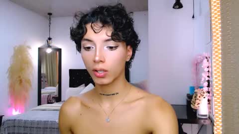 Snapshot of nilam217 chatting on 12, 2, 2025 Nilam online show from 12, 2, 2025