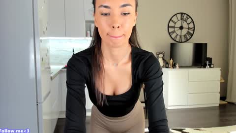 Bella online show from 22, 1, 2025