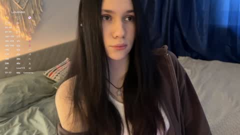 Snapshot of nimfaheart chatting on 29, 12, 2024 Jennet online show from 29, 12, 2024