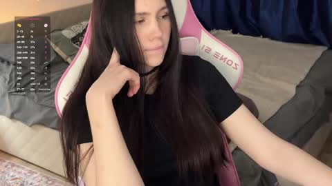 Snapshot of nimfaheart chatting on 8, 3, 2025 Jennet online show from 8, 3, 2025