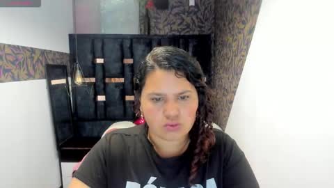 NINA SKY online show from 10, 11, 2025