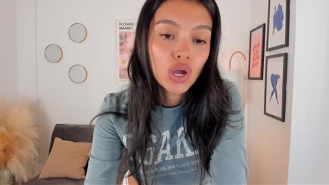 NINA online show from 30, 1, 2025