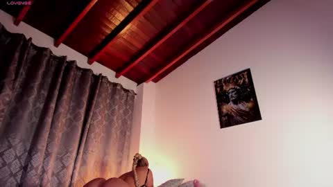 Snapshot of nina_fuentes chatting on 10, 7, 2026 Catalina online show from 10, 7, 2026
