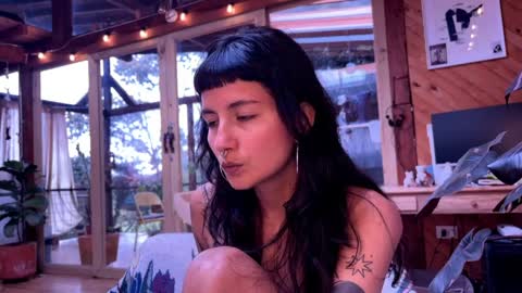 Nina.  online show from 30, 3, 2026