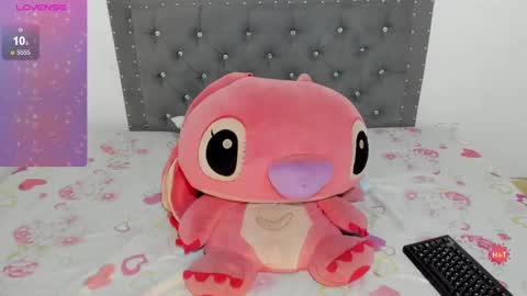 Snapshot of ninagrey03 chatting on 23, 1, 2025 Valentina online show from 23, 1, 2025