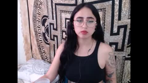 N I N A online show from 24, 12, 2024