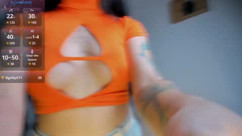 ninamonroee online show from 10, 12, 2024