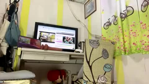 Snapshot of ninfo_puta chatting on 19, 11, 2025 Ninfo Puta online show from 19, 11, 2025