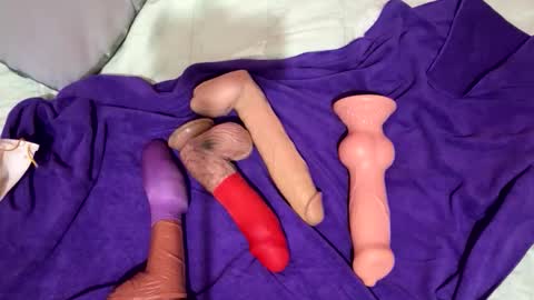 Snapshot of ninfo_puta chatting on 4, 12, 2025 Ninfo Puta online show from 4, 12, 2025