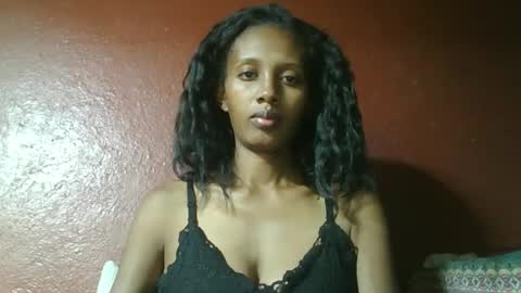 ninie246746 online show from 18, 2, 2025