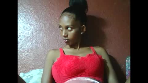 ninie246746 online show from 22, 2, 2025