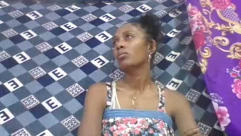 ninie246746 online show from 9, 3, 2026