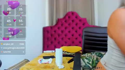 Snapshot of ninna_dee chatting on 16, 12, 2024 nina dee online show from 16, 12, 2024
