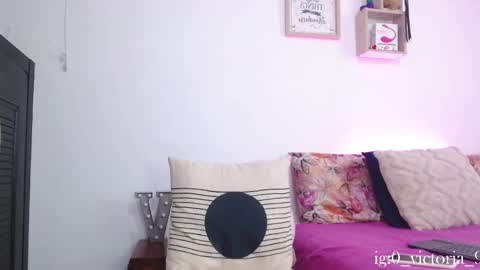 Ninna Rousse online show from 3, 10, 2025