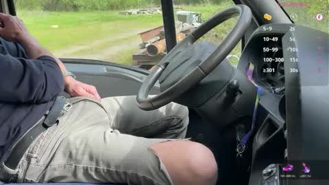 ninosolo 35 online show from 10, 4, 2026