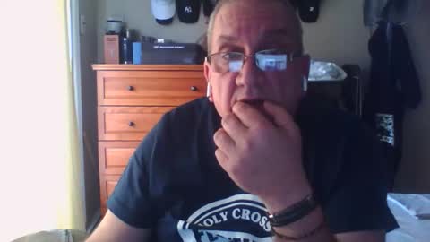 Dennis online show from 25, 11, 2025