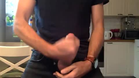 nixomuc online show from 8, 11, 2025