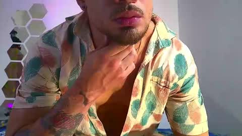 Snapshot of nixon347932 chatting on 12, 12, 2024 Nicolas Muscle online show from 12, 12, 2024