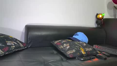 Snapshot of nixon347932 chatting on 21, 12, 2024 Nicolas Muscle online show from 21, 12, 2024