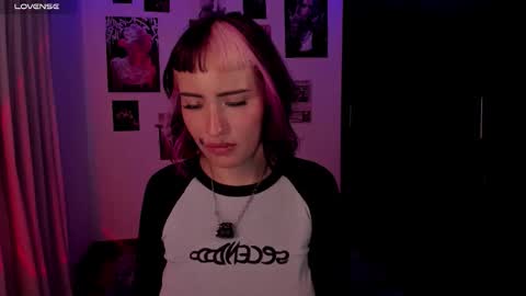 Nixxie  online show from 27, 3, 2026