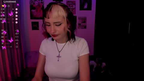 Nixxie  online show from 9, 4, 2026