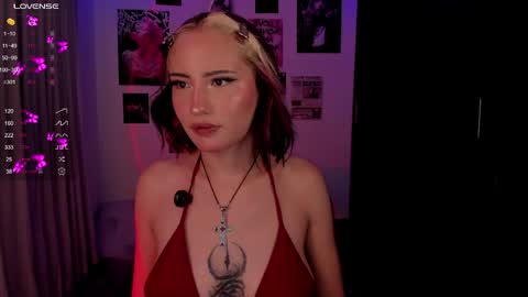 Nixxie  online show from 10, 4, 2026