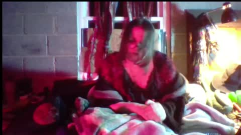 nixylix online show from 4, 1, 2025