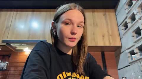 Tears Lora online show from 5, 12, 2025