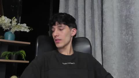 Snapshot of noah_brigth chatting on 20, 2, 2025 Noah Brigth online show from 20, 2, 2025