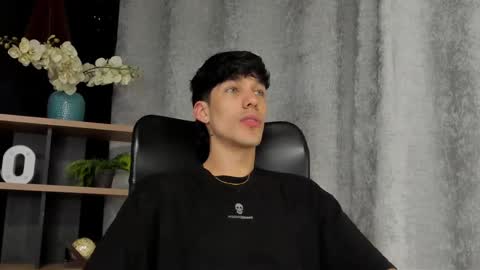 Snapshot of noah_brigth chatting on 25, 2, 2025 Noah Brigth online show from 25, 2, 2025