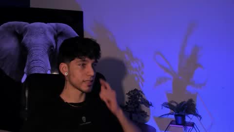 Snapshot of noah_brigth chatting on 9, 10, 2025 Noah Brigth online show from 9, 10, 2025