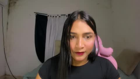 Snapshot of noah_cute18 chatting on 11, 10, 2025 Noah online show from 11, 10, 2025