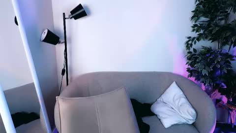 REAL name LiaDM are always open online show from 24, 2, 2026