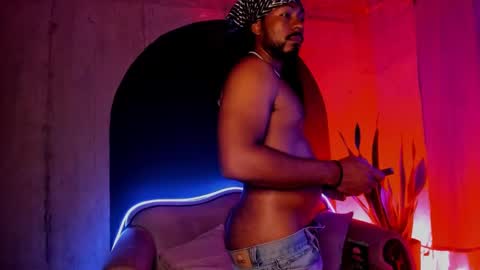 Noah online show from 12, 12, 2024