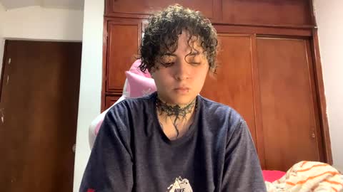 Snapshot of noah_martini chatting on 28, 1, 2025 noah hehim online show from 28, 1, 2025