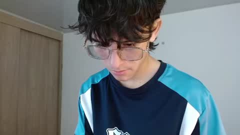 Snapshot of noah_millerx_ chatting on 17, 6, 2026 noah online show from 17, 6, 2026