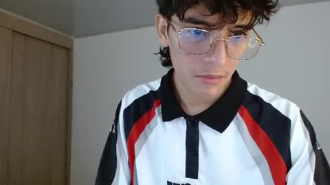 Snapshot of noah_millerx_ chatting on 18, 6, 2026 noah online show from 18, 6, 2026
